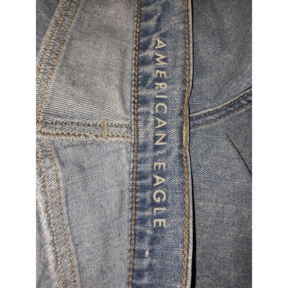 American Eagle High Rise Mom Shorts Pleated Size 4 - Picture 3 of 6